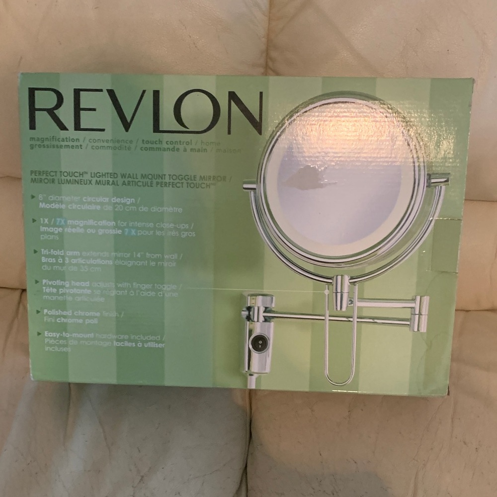 Revlon Perfect Touch Lighted Mirror in Silver